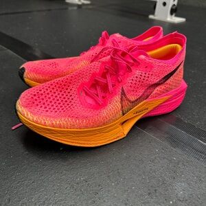 Nike Vaporfly 3 – Pink – Men’s 9 / Women’s 10.5 – Lightly Used